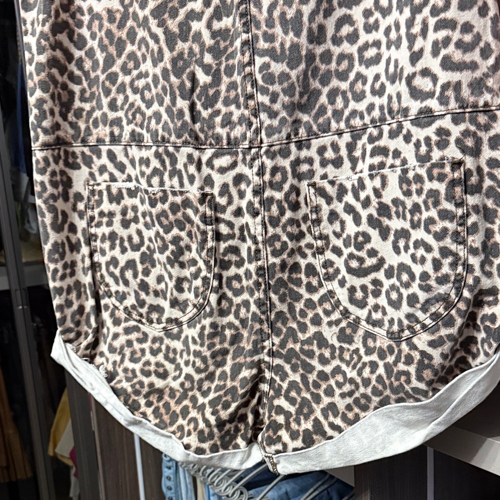 One Teaspoon Leopard Print Romper - Picture 6 of 6